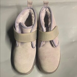UGG Womens Size  8 Neumel Clear Chukka Suede Boots June Gloom
Purple 1137030